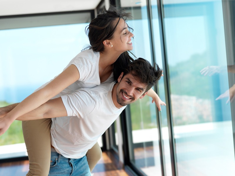 installation-VMC-Sceaux-Eaubonne Un couple se sent bien grâce à une VMC efficace